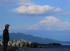 Die Stadt mit der freien Sicht auf den Fuji |...
