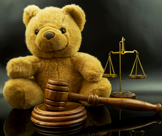 Jugendstrafverfahren: Mein Kind wird angeschuldigt - was tun?