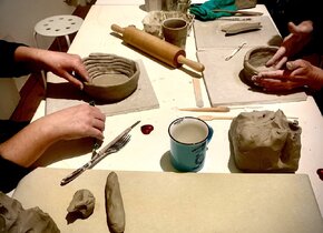 Keramik Workshops im
Atelier für Keramik und Malerei