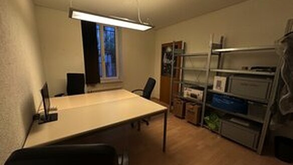 2 helle Arbeitsräume in Bürogemeinschaft zu vergeben Nähe Helvetiaplatz Zürich
