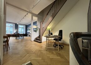 Zentraler und schöner Büroraum/Atelier zur gemeinsamen...