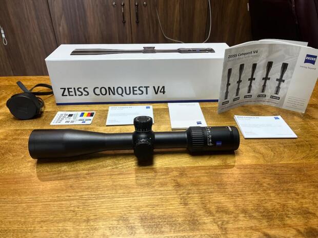 Zeiss Conquest V4 4-16x44 Zielfernrohr