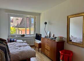 Helle 3 Zimmer-Wohnung zwischen Kreuzplatz und Römerhof