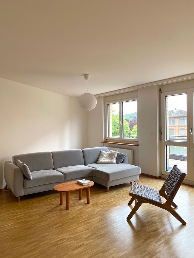 Zur Untermiete Sept-Nov 2024: Grosse, möblierte 2.5 Zimmer Wohnung an zentraler Lage in Winterthur