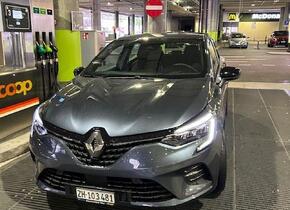 Renault clio e-tech