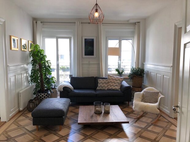 TASCHEN zentrale charmante 4-Zimmer Wohnung gegen Wohnung mit Garten in Zürich / Zürichsee Region